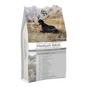 Сухой корм Carpathian Pet Food Medium Adult для собак средних пород весом от 11 до 25 кг, с курицей, 12 кг