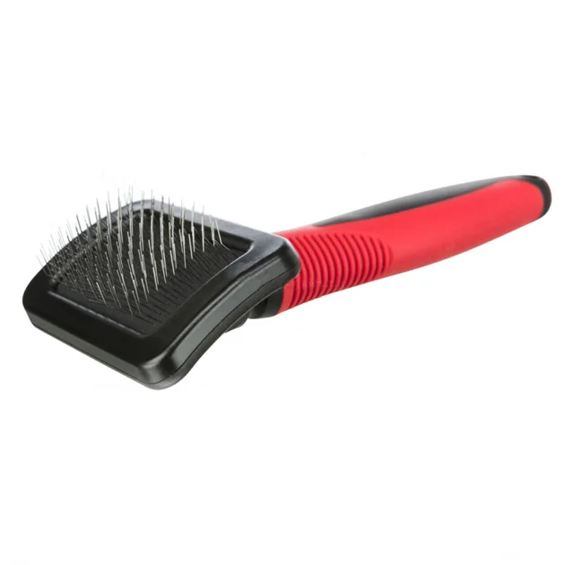 Пуходерка Trixie Soft Brush для собак та котів, пластик, з металевими зубцями, 7×16 см