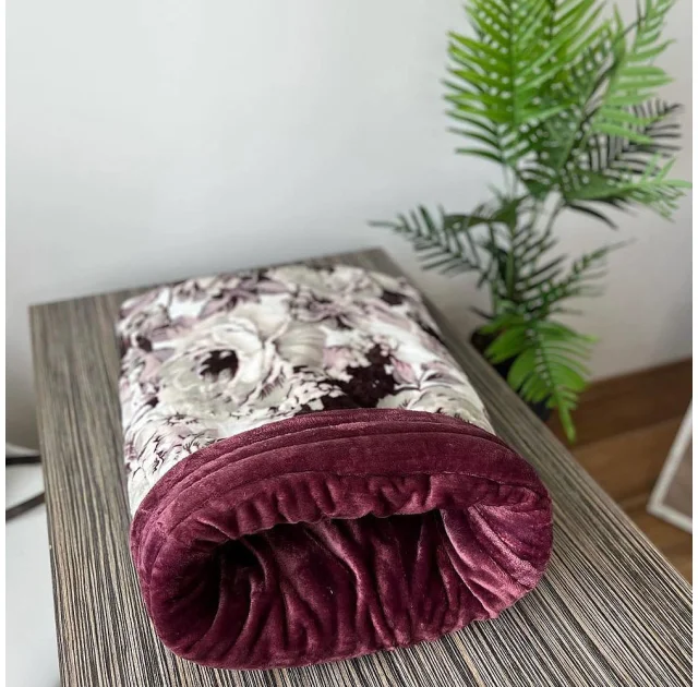 Дім-мішок Style Pets Frida Love для котів, розмір 50×75 см