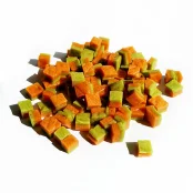 Лакомство Селянські Смаколики для собак, куриные кубики со шпинатом, 1×1×1 см, 500 г