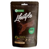 Ласощі Nature`s Protection Lifestyle Duck bites with Godji berries для котів, качині шматочки з ягодами годжі, 75 г