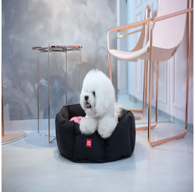 Лежанка Waudog Relax для собак, рисунок "Чудо - женщина", S, ширина 34 см, длина 45 см, высота 17 см