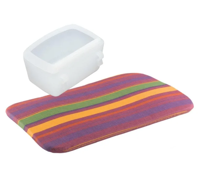 Переноска Ferplast Carrier Atlas 20 для кошек и собак, бело-фиолетовая, 58.5×37×32 см