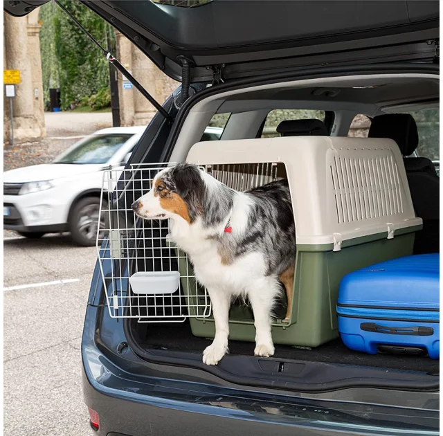 Переноска Ferplast Carrier Atlas 60 Classic для собак, бежево-зелёная, 91×61×66.5 см