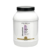 Шампунь для тварин Iv San Bernard Cristal Clean, 3 л.