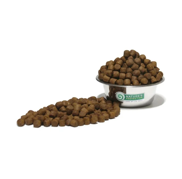 Сухий корм Natures Protection Large Cat для котів великих порід, 1.5 кг